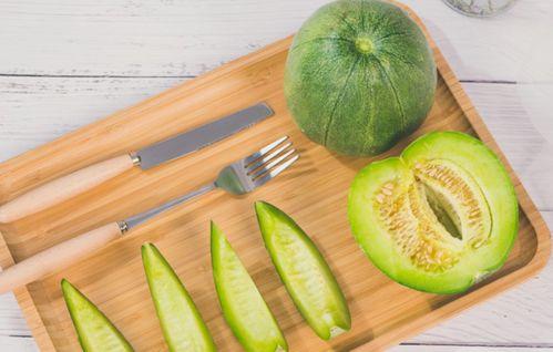 一百零六 围观吃瓜,围观吃瓜，揭秘娱乐圈幕后故事